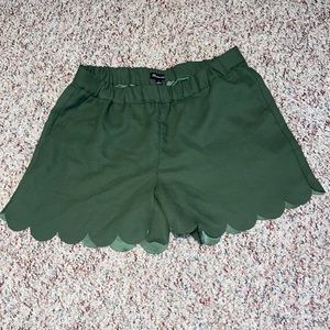 Madewell Green Scallop Fabric Shorts Size Small
